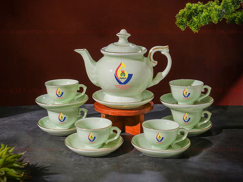 Top những mẫu quà tặng công đoàn ưa chuộng nhất hiện nay