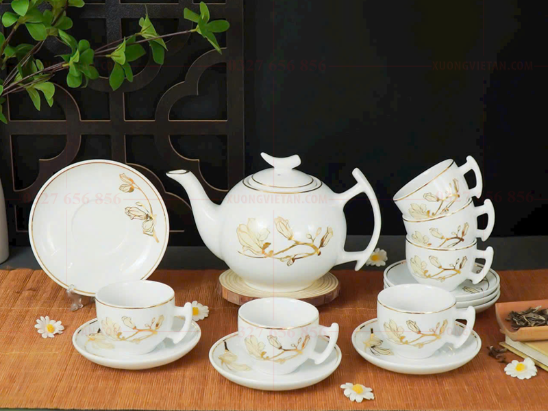 Bộ ấm chén vẽ vàng cao cấp