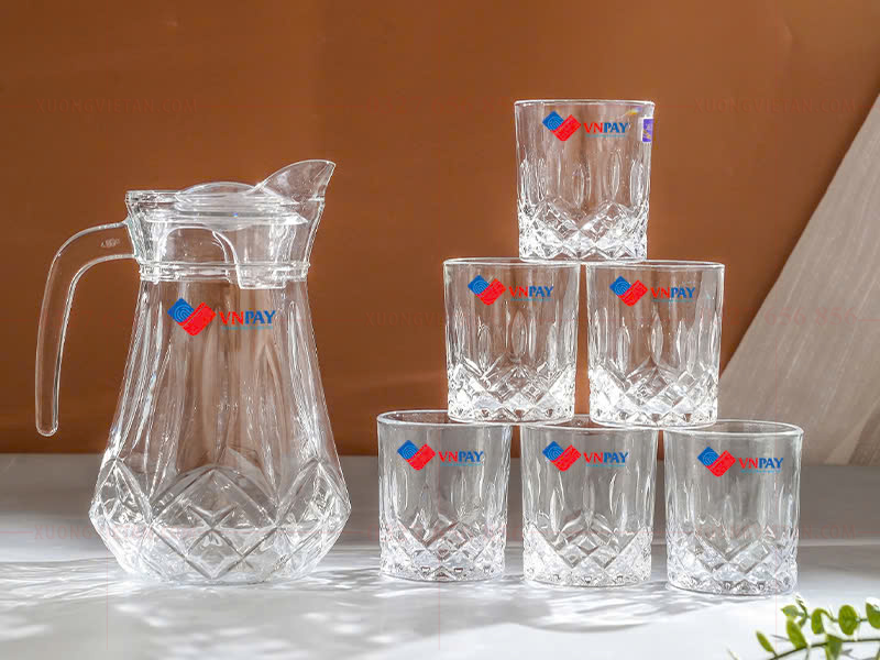 Bộ bình cốc thủy tinh in logo làm quà tặng doanh nghiệp