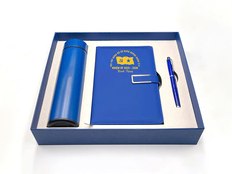 Bộ quà tặng sổ da - bút - bình giữ nhiệt in logo 